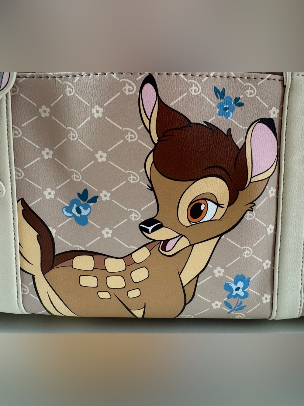 Disney Primark Bambi Weekend Bag - Picture 4 of 16